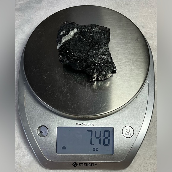 Stunning Raw Black Tourmaline with Quartz Inclusion Natural - Picture 8 of 8